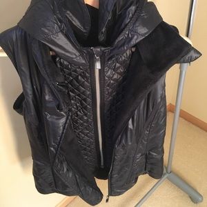Lululemon 2 in 1 vest